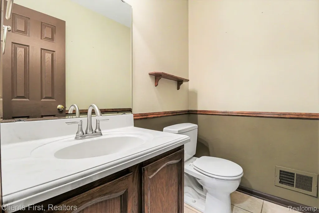 42542 Knollwood Court Northville Township MI 48168