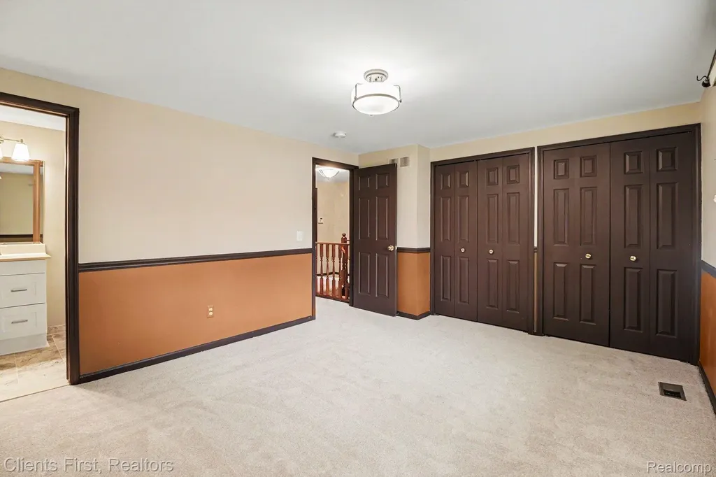 42542 Knollwood Court Northville Township MI 48168