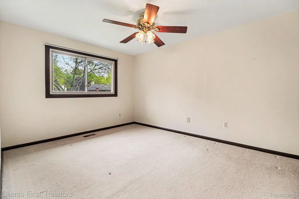 42542 Knollwood Court Northville Township MI 48168