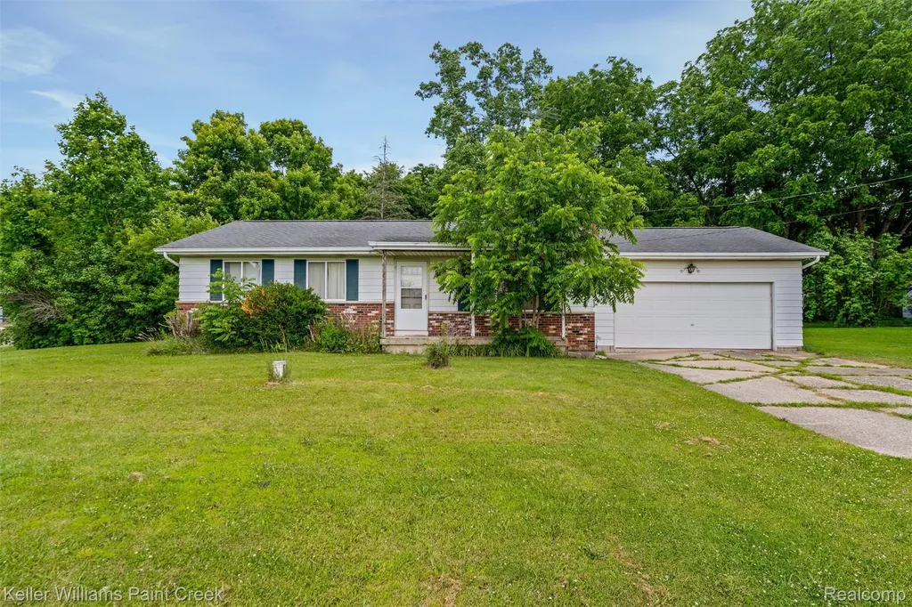 6427 Gale Road Atlas Township MI 48411