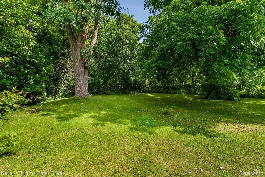 6427 Gale Road Atlas Township MI 48411