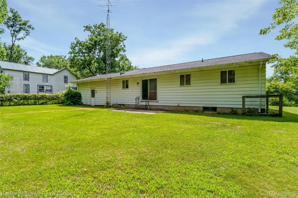 6427 Gale Road Atlas Township MI 48411