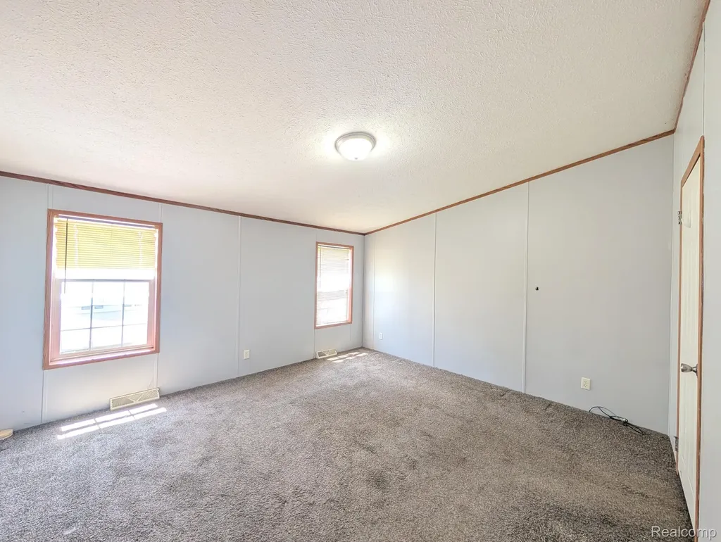 17016 Sleepy Hollow Boulevard Holly Township MI 48442