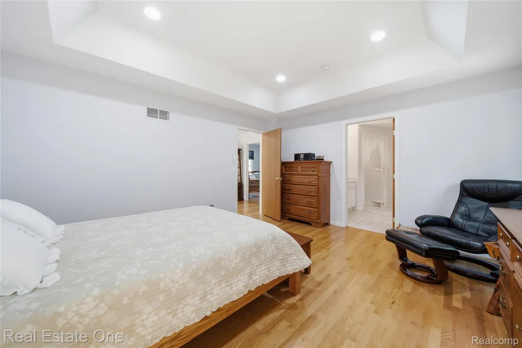 8450 Merrill Road Webster Township MI 48189