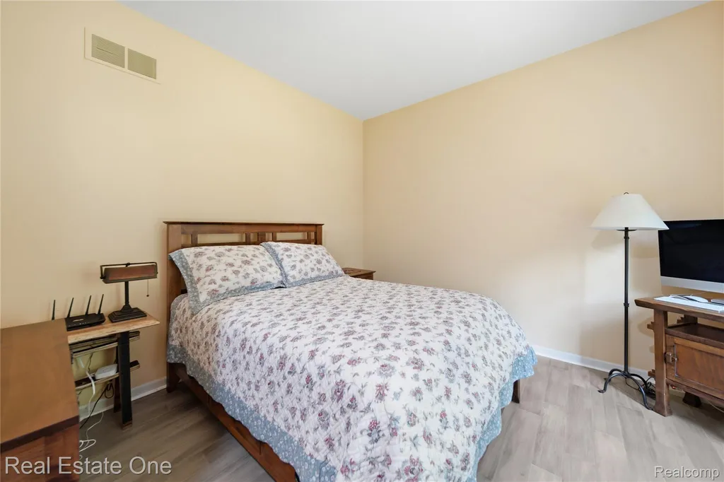 8450 Merrill Road Webster Township MI 48189