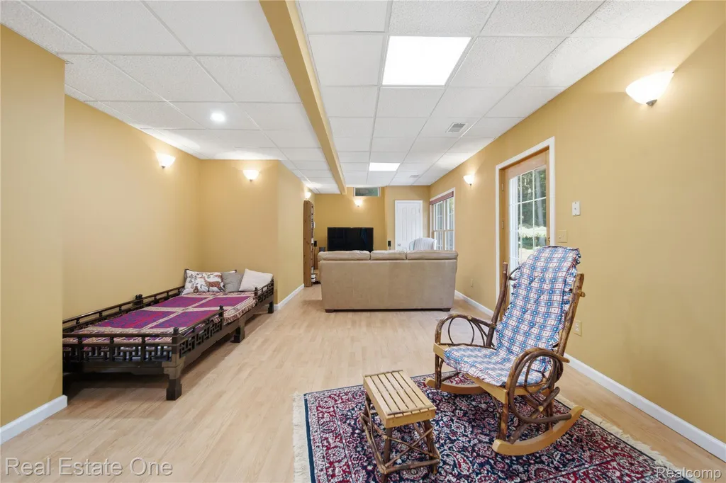 8450 Merrill Road Webster Township MI 48189