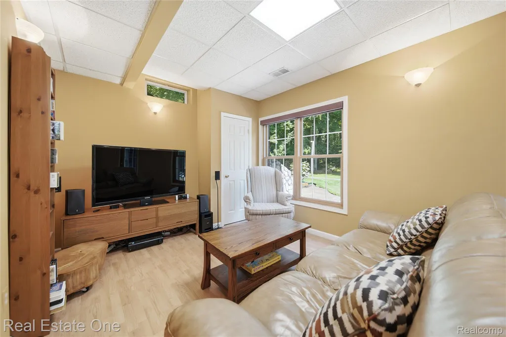 8450 Merrill Road Webster Township MI 48189