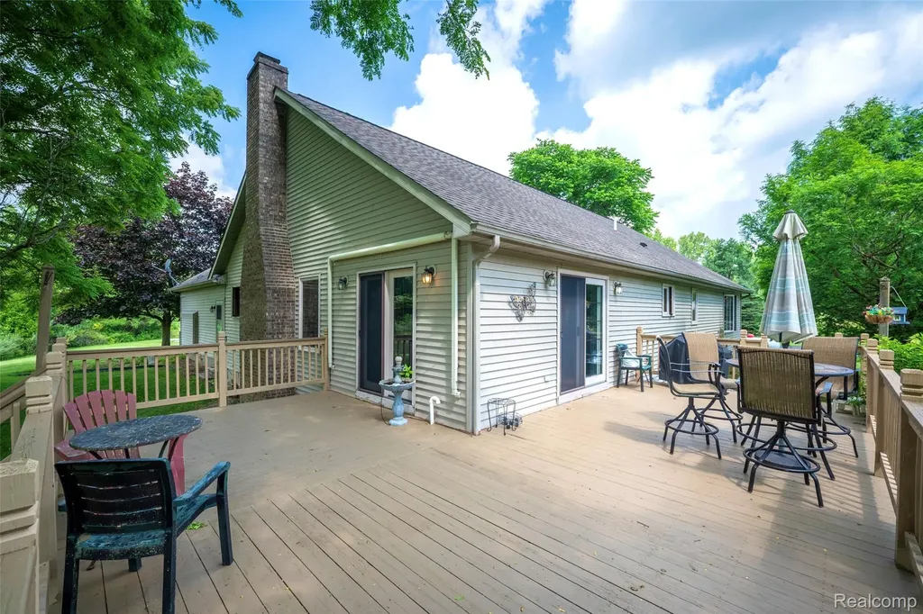 1388 Parks Road Wales Township MI 48027
