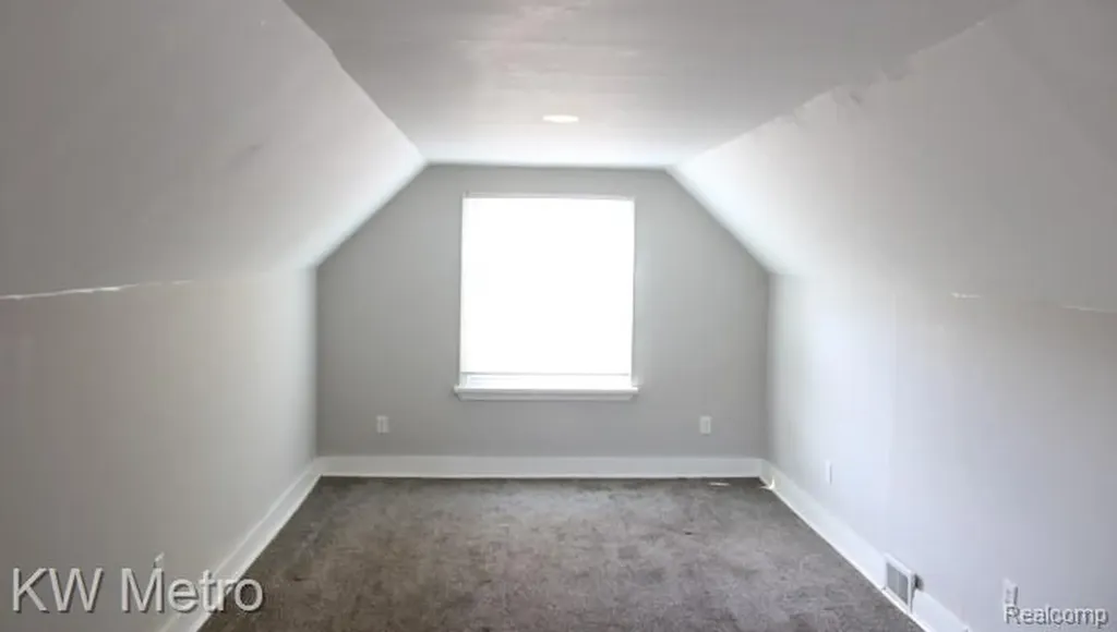 20043 Fenmore Street Detroit City MI 48235