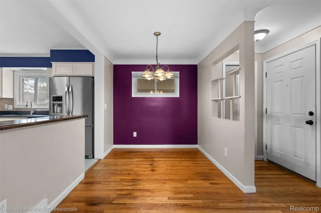 22101 Mauer Street St. Clair Shores City MI 48080
