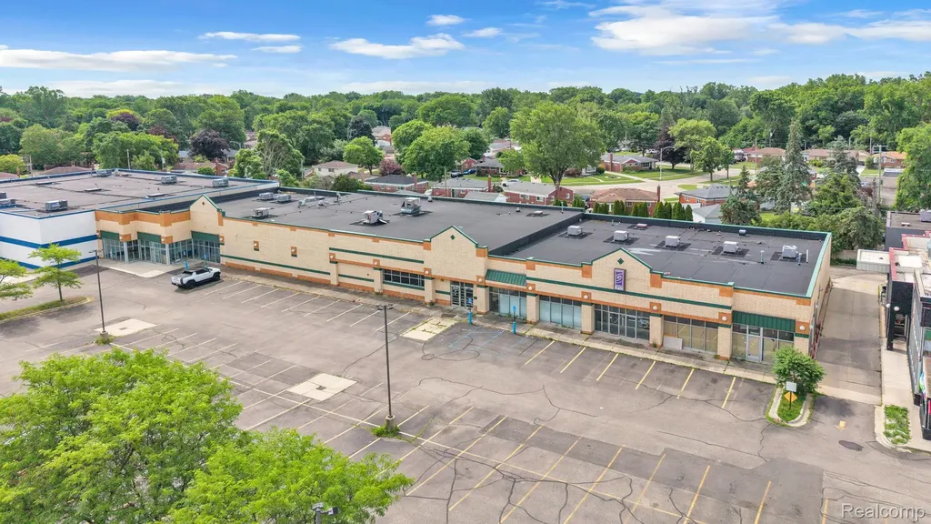 29311 Ann Arbor Trail Westland City MI 48185