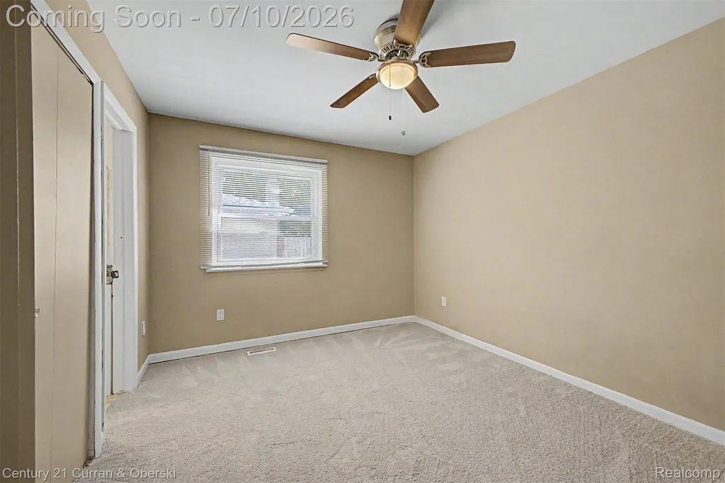 25177 Richard Street Taylor City MI 48180