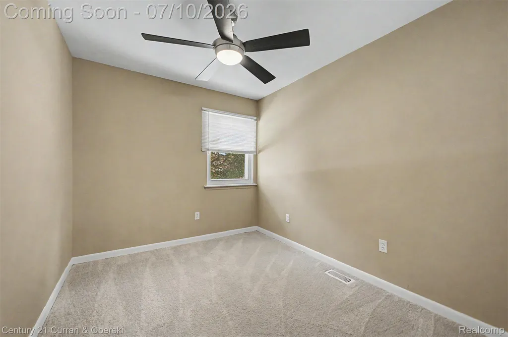 25177 Richard Street Taylor City MI 48180