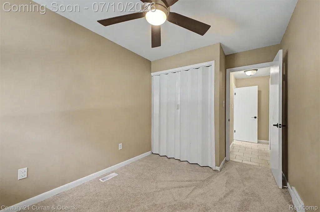 25177 Richard Street Taylor City MI 48180