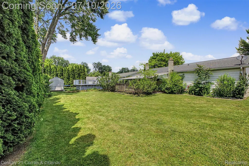 25177 Richard Street Taylor City MI 48180