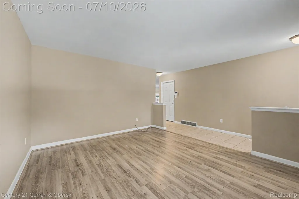 25177 Richard Street Taylor City MI 48180