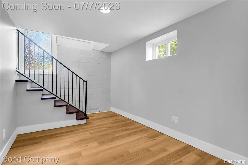 407 E Maryland Avenue Royal Oak City MI 48067