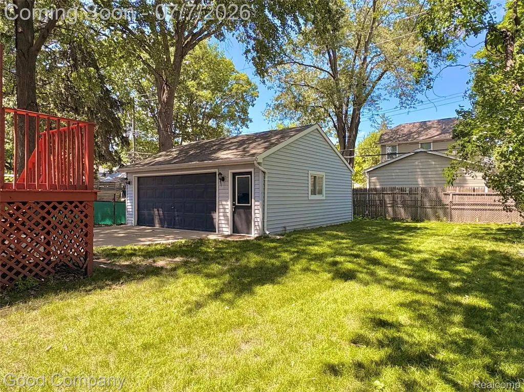 407 E Maryland Avenue Royal Oak City MI 48067
