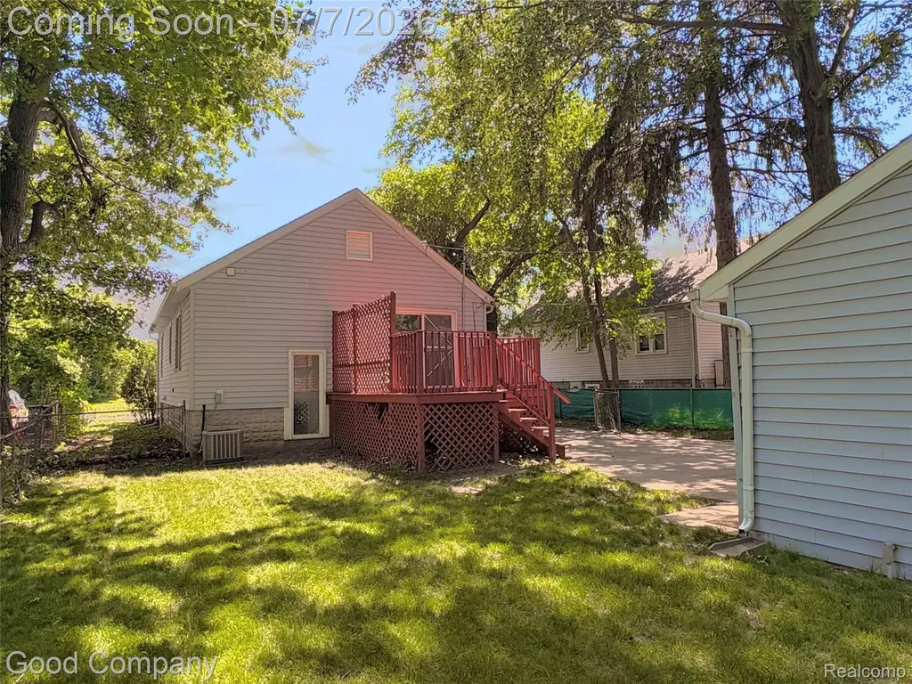 407 E Maryland Avenue Royal Oak City MI 48067