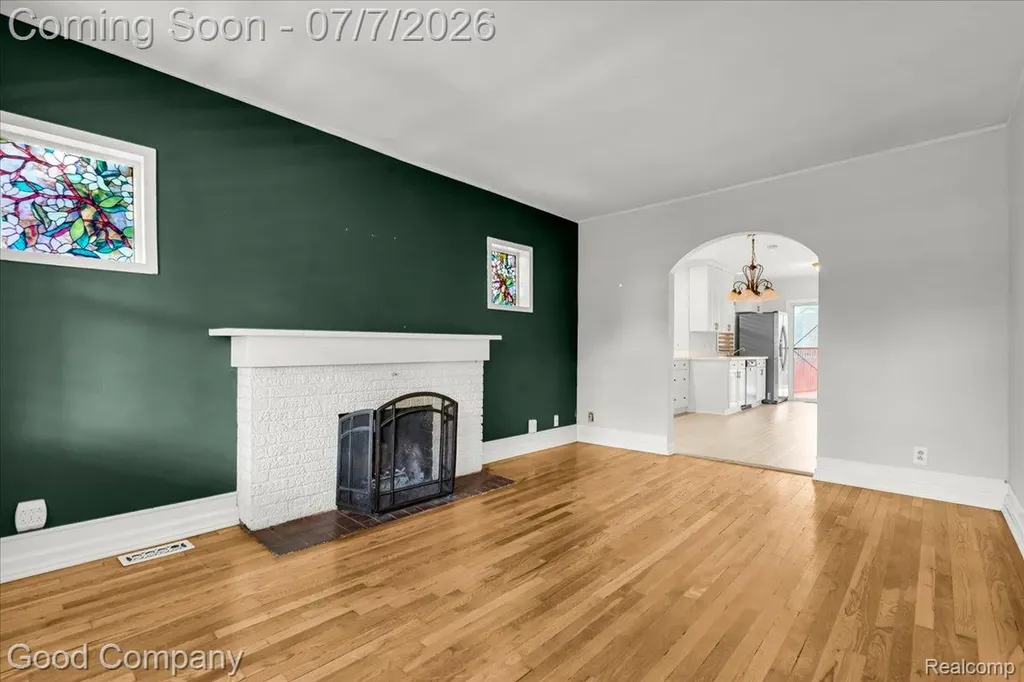 407 E Maryland Avenue Royal Oak City MI 48067