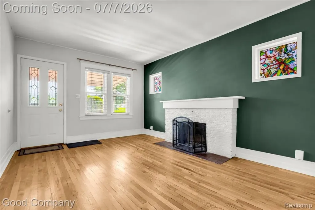 407 E Maryland Avenue Royal Oak City MI 48067