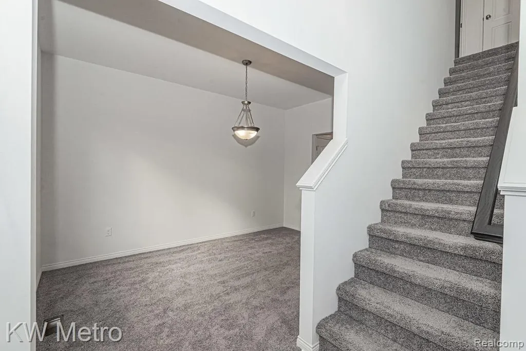 34641 John Bartley Circle Sterling Heights City MI 48310
