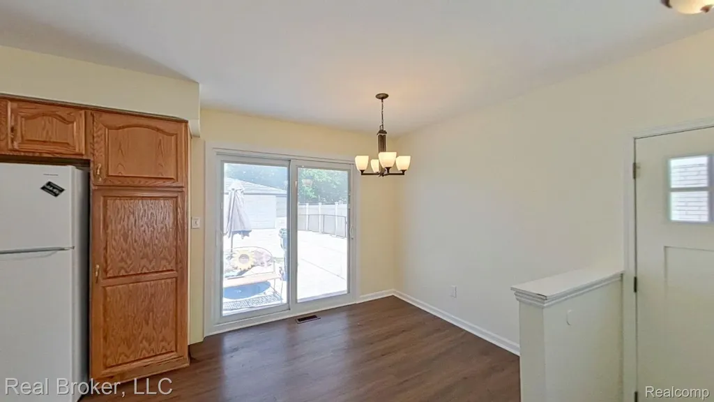 11455 Plumridge Boulevard Sterling Heights City MI 48313