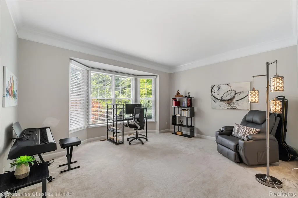 16223 Oak Forest Court Northville Township MI 48168