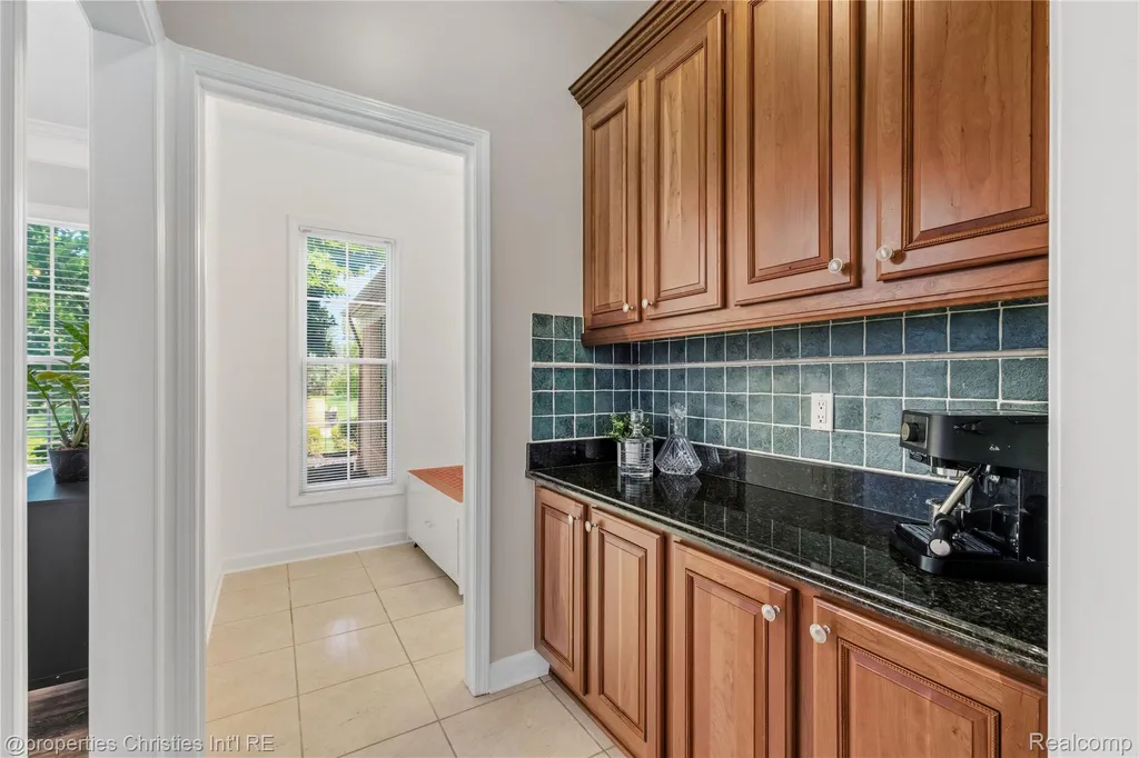16223 Oak Forest Court Northville Township MI 48168