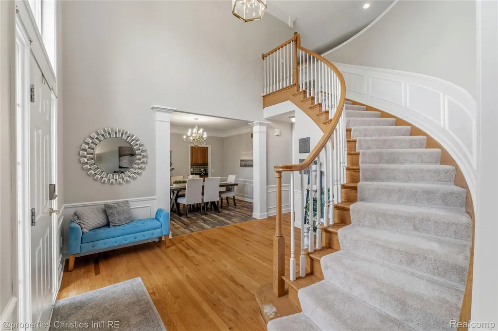 16223 Oak Forest Court Northville Township MI 48168