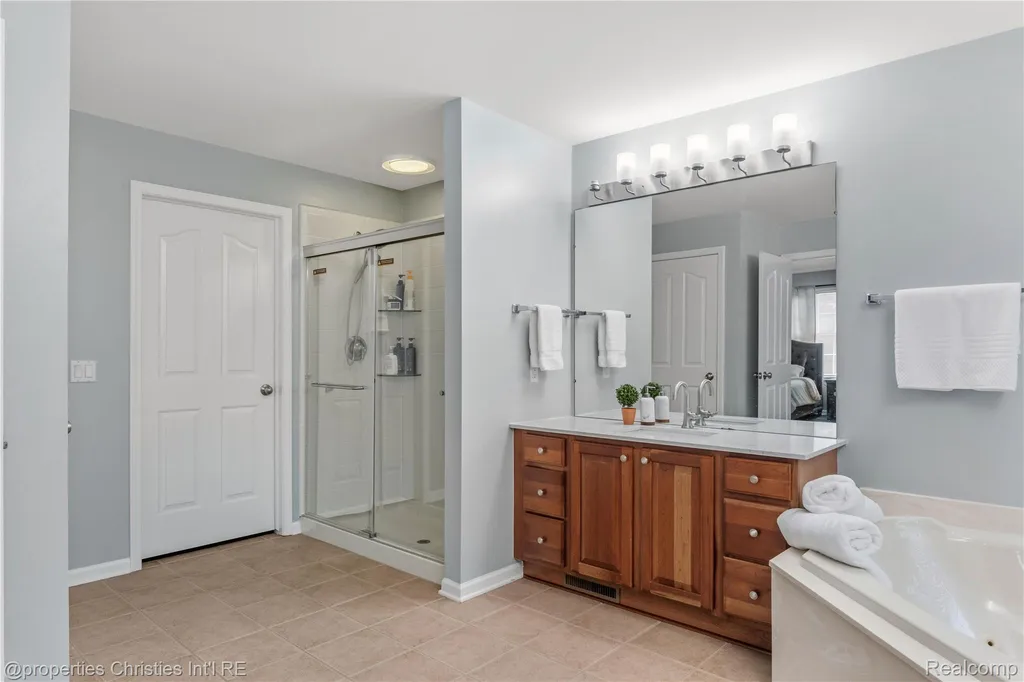 16223 Oak Forest Court Northville Township MI 48168