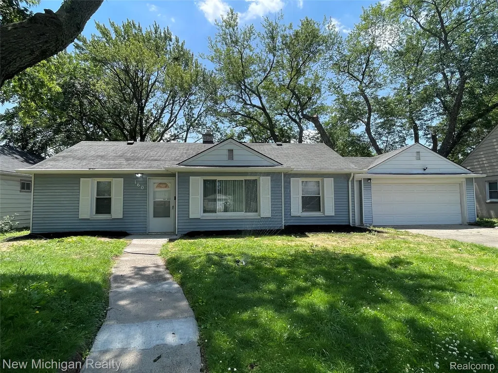 160 Chopin Street Troy City MI 48083