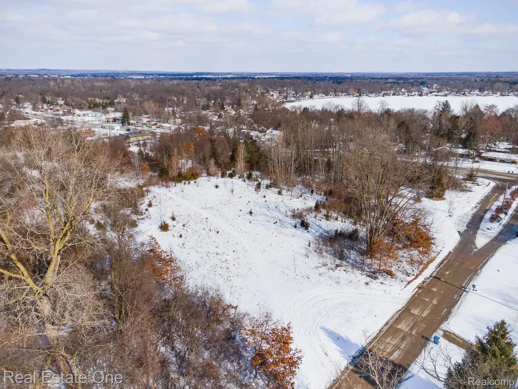 0000 Williams Lake Road White Lake Charter Township MI 48386