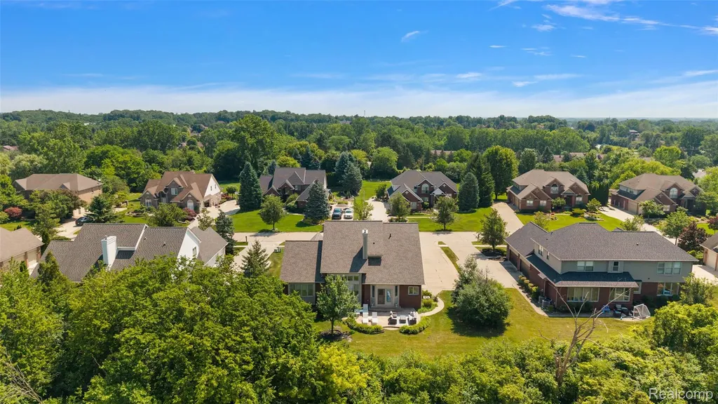 13697 Burning Tree Lane Plymouth Charter Township MI 48170