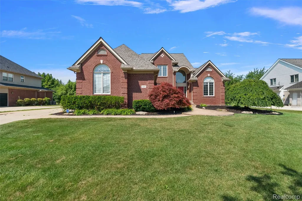 13697 Burning Tree Lane Plymouth Charter Township MI 48170