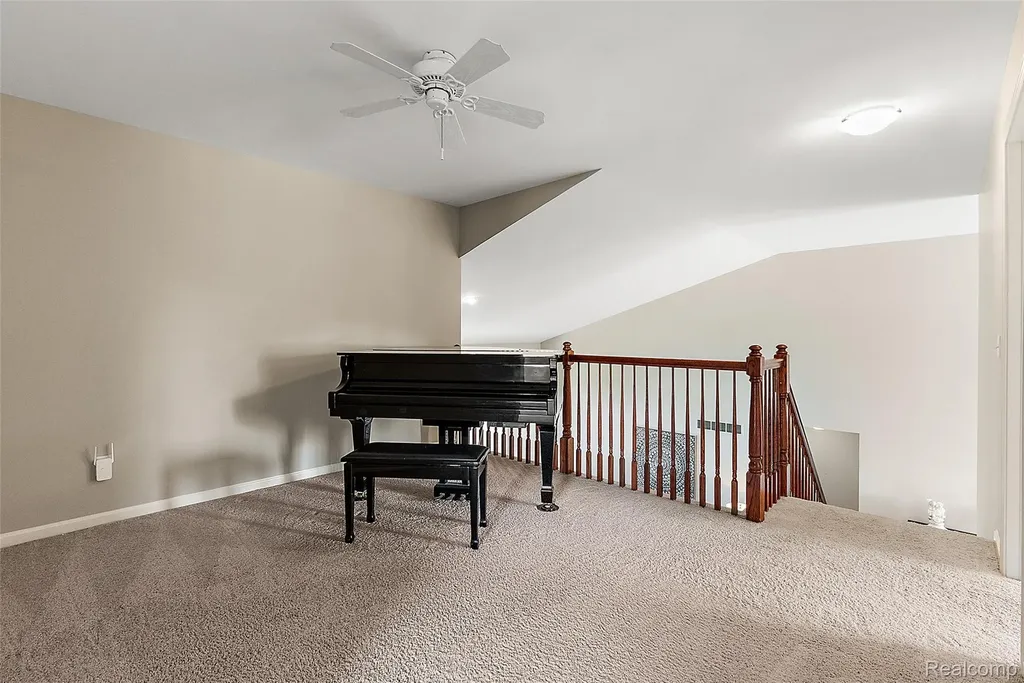 13697 Burning Tree Lane Plymouth Charter Township MI 48170
