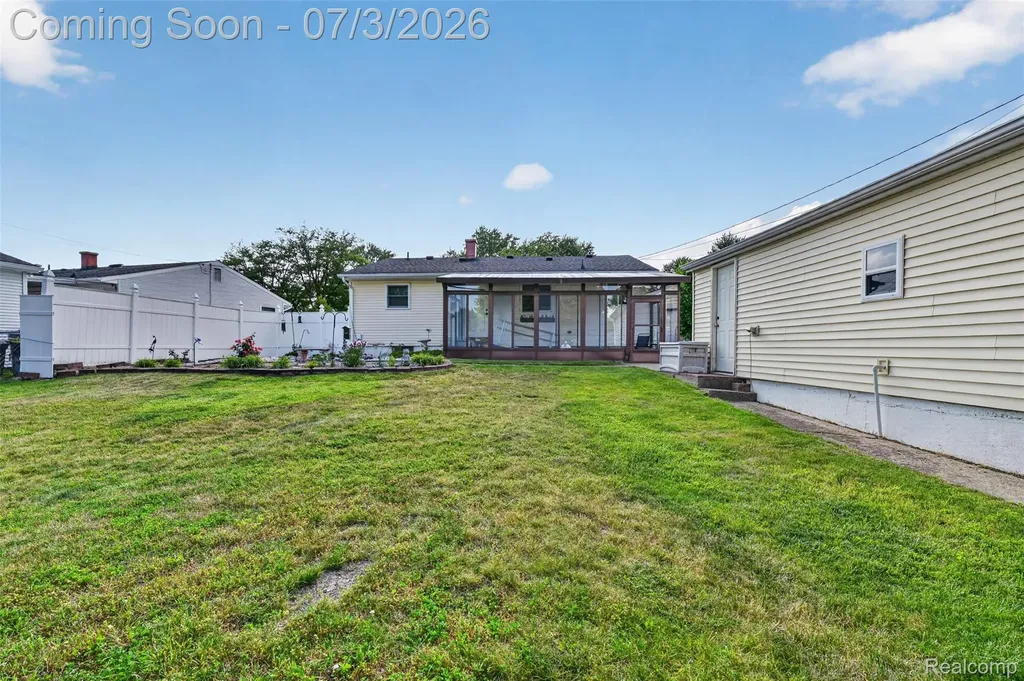5179 Worchester Swartz Creek City MI 48473