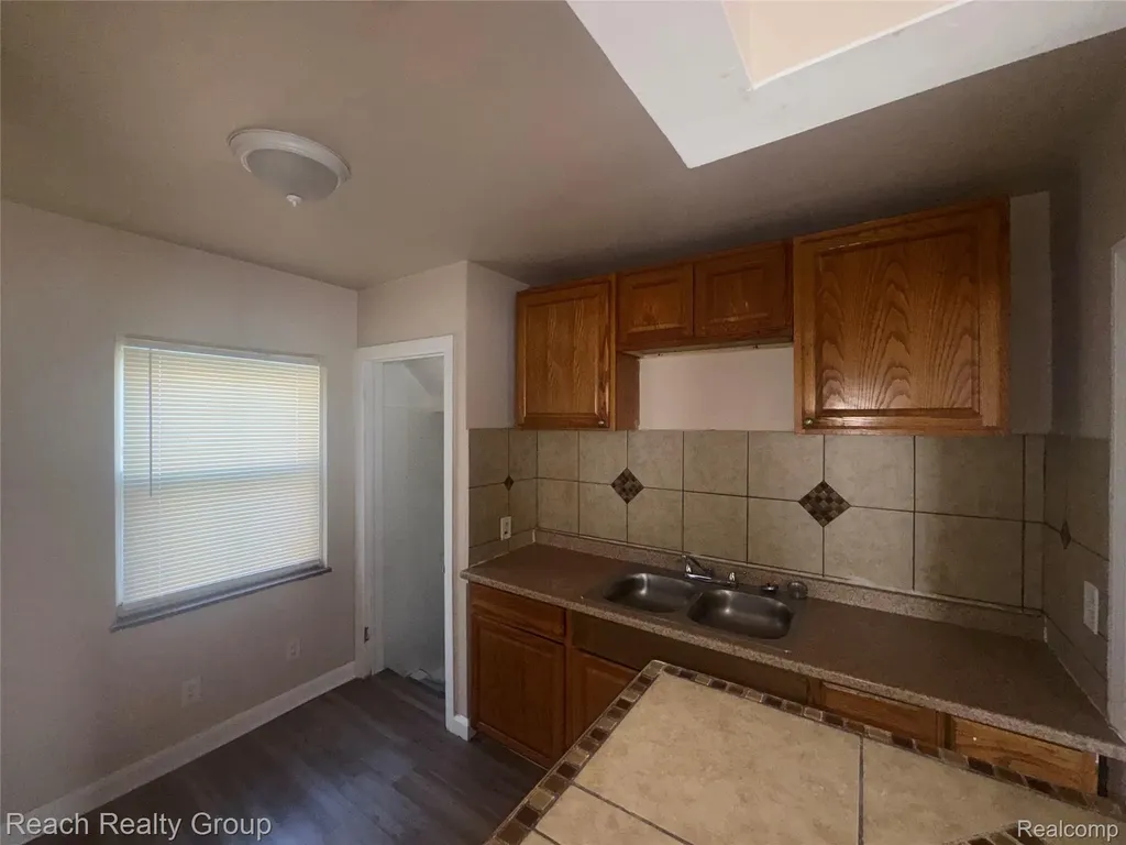 5546 Lodewyck Street Detroit City MI 48224