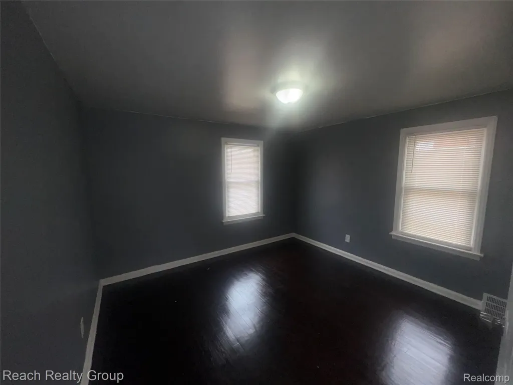 16206 Littlefield Street Detroit City MI 48235