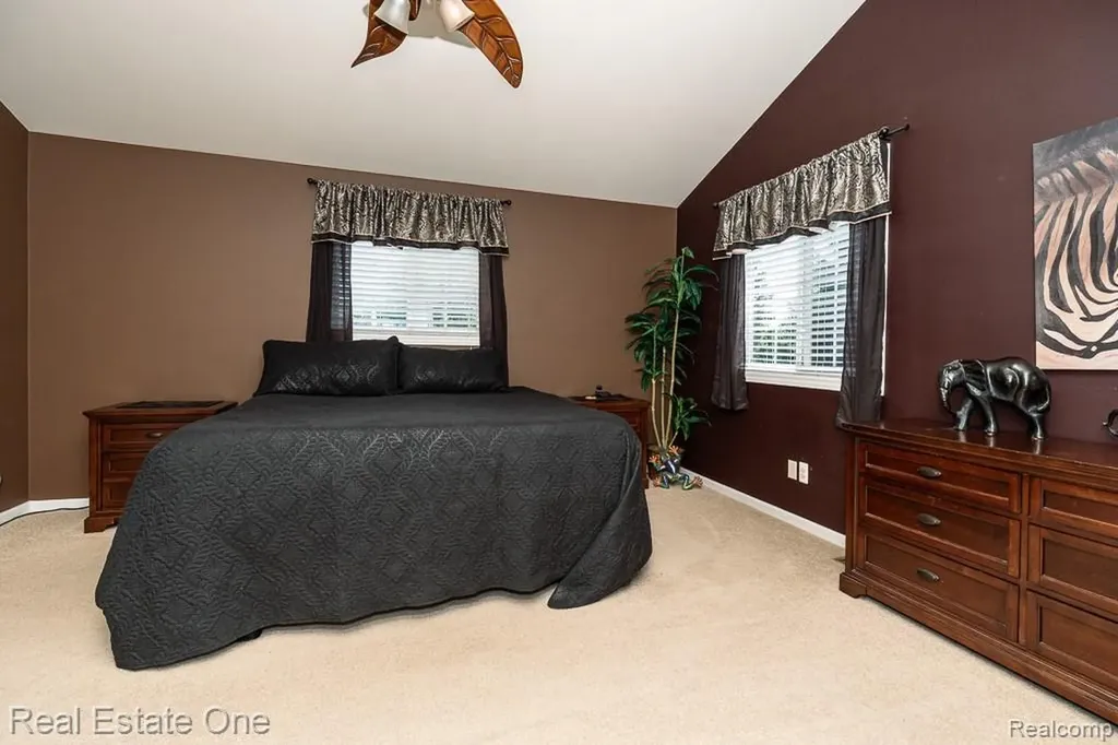 2691 Fox Cove Addison Township MI 48370