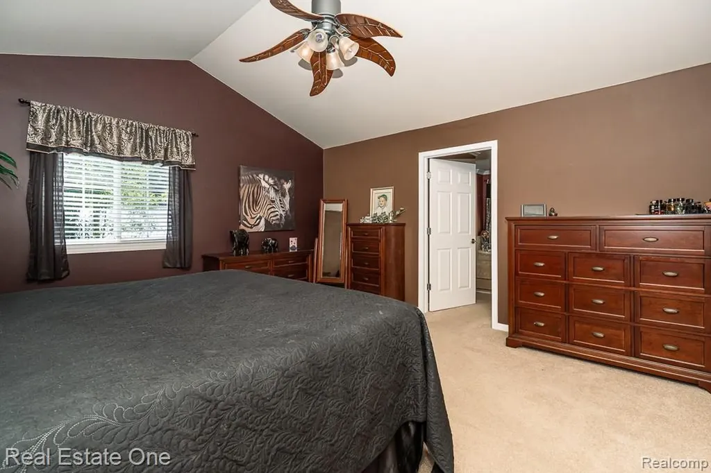 2691 Fox Cove Addison Township MI 48370