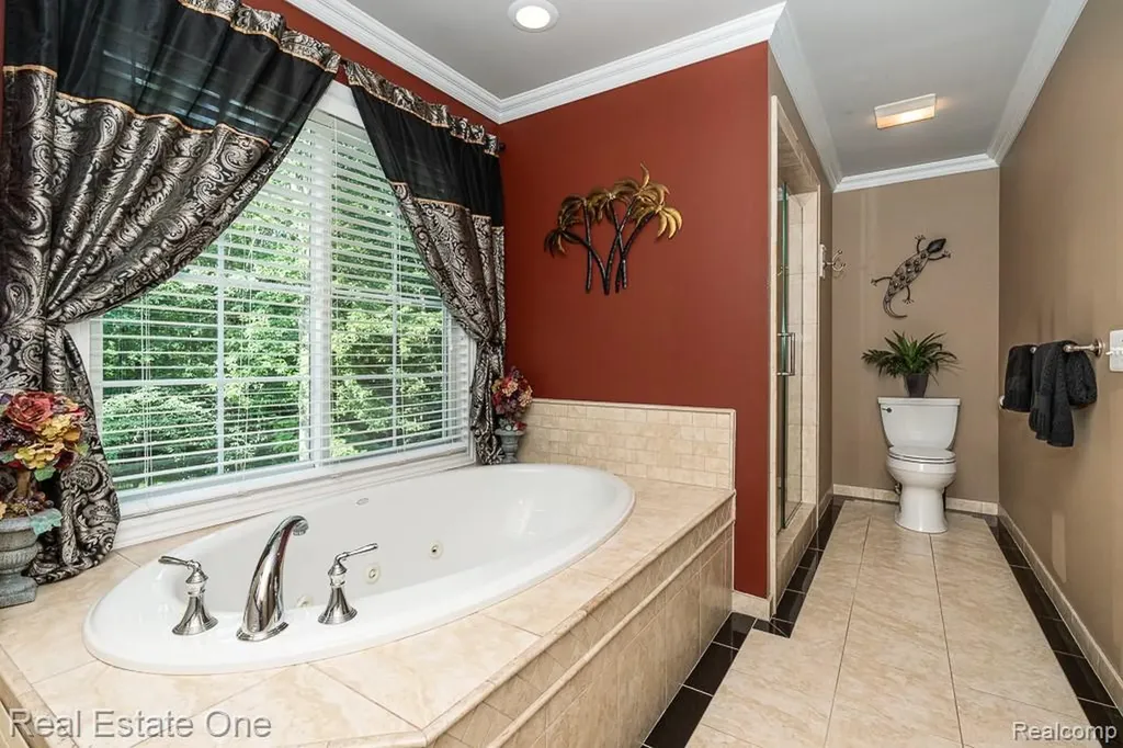 2691 Fox Cove Addison Township MI 48370