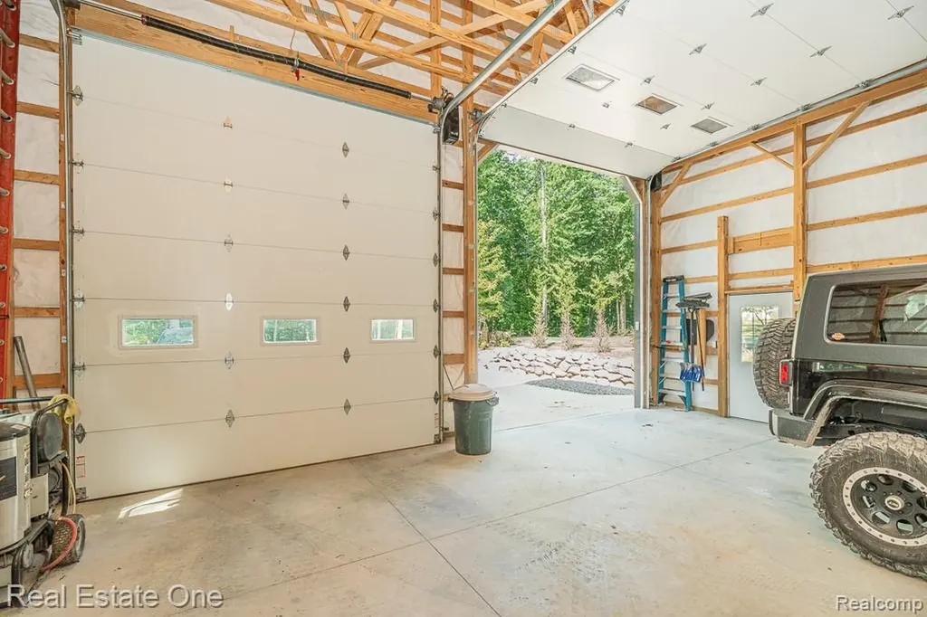2691 Fox Cove Addison Township MI 48370