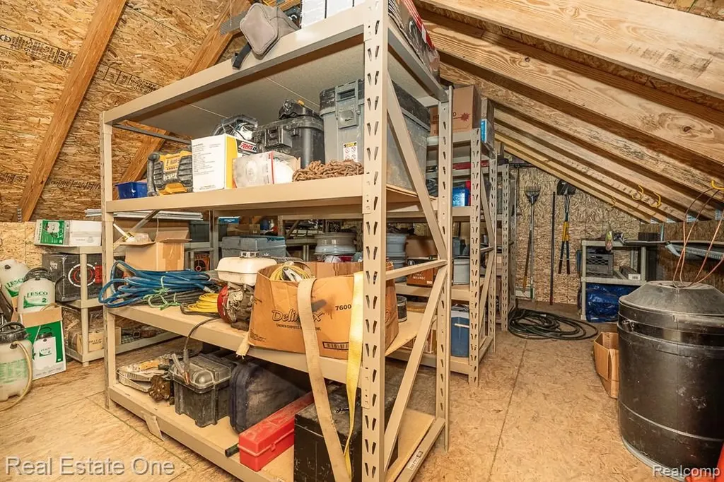 2691 Fox Cove Addison Township MI 48370