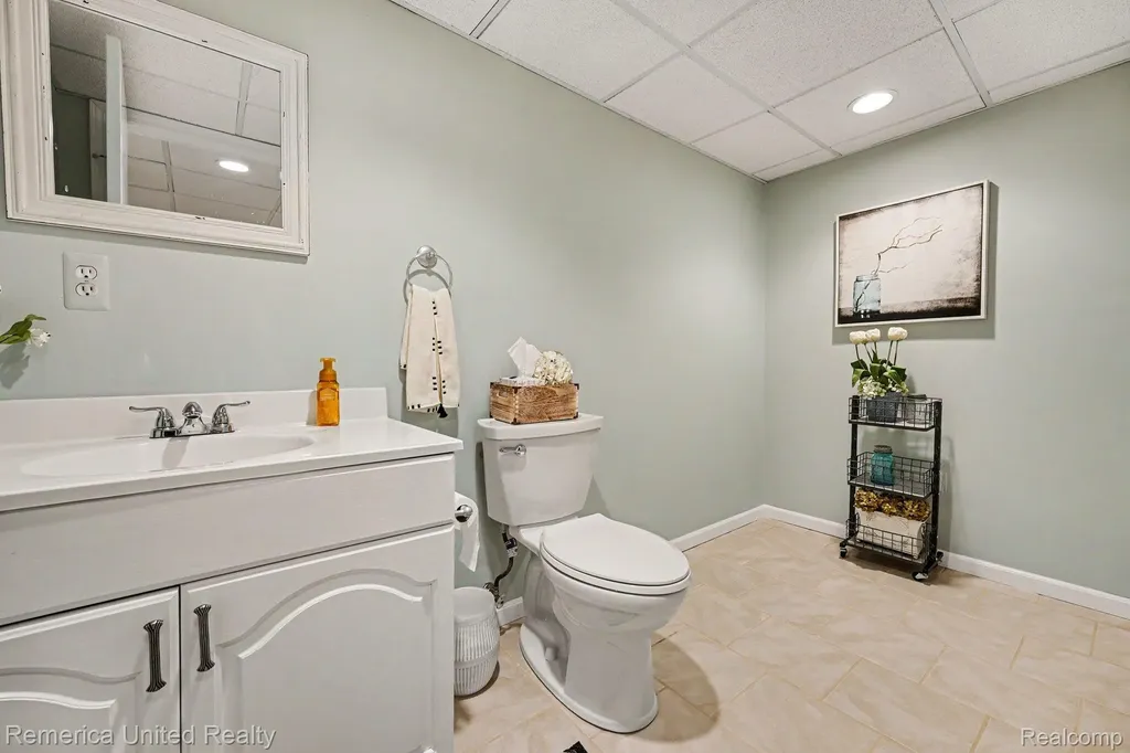 24938 White Plains Drive Novi City MI 48374