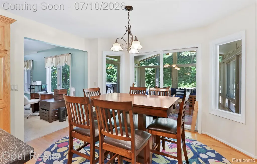 7725 Partridge Hill Drive Hamburg Township MI 48116