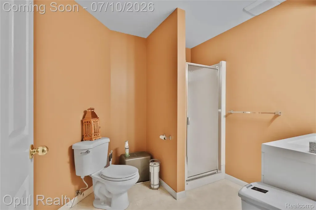 7725 Partridge Hill Drive Hamburg Township MI 48116