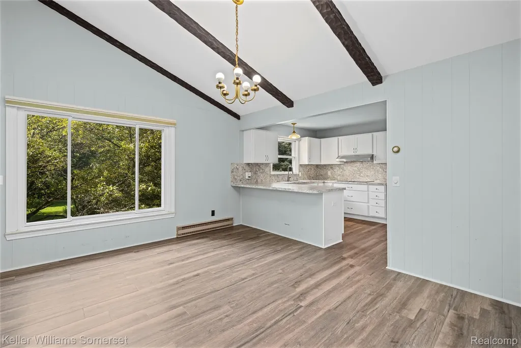 2344 Rochester Road Addison Township MI 48367
