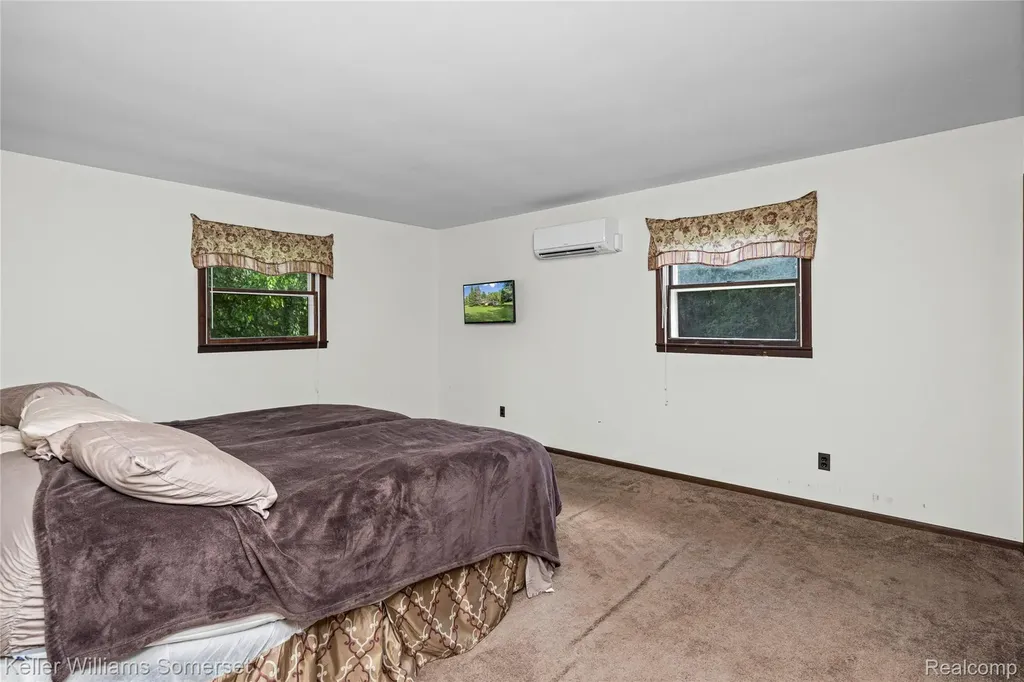2344 Rochester Road Addison Township MI 48367