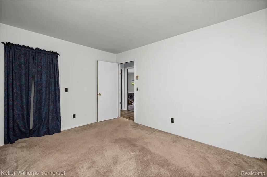 2344 Rochester Road Addison Township MI 48367